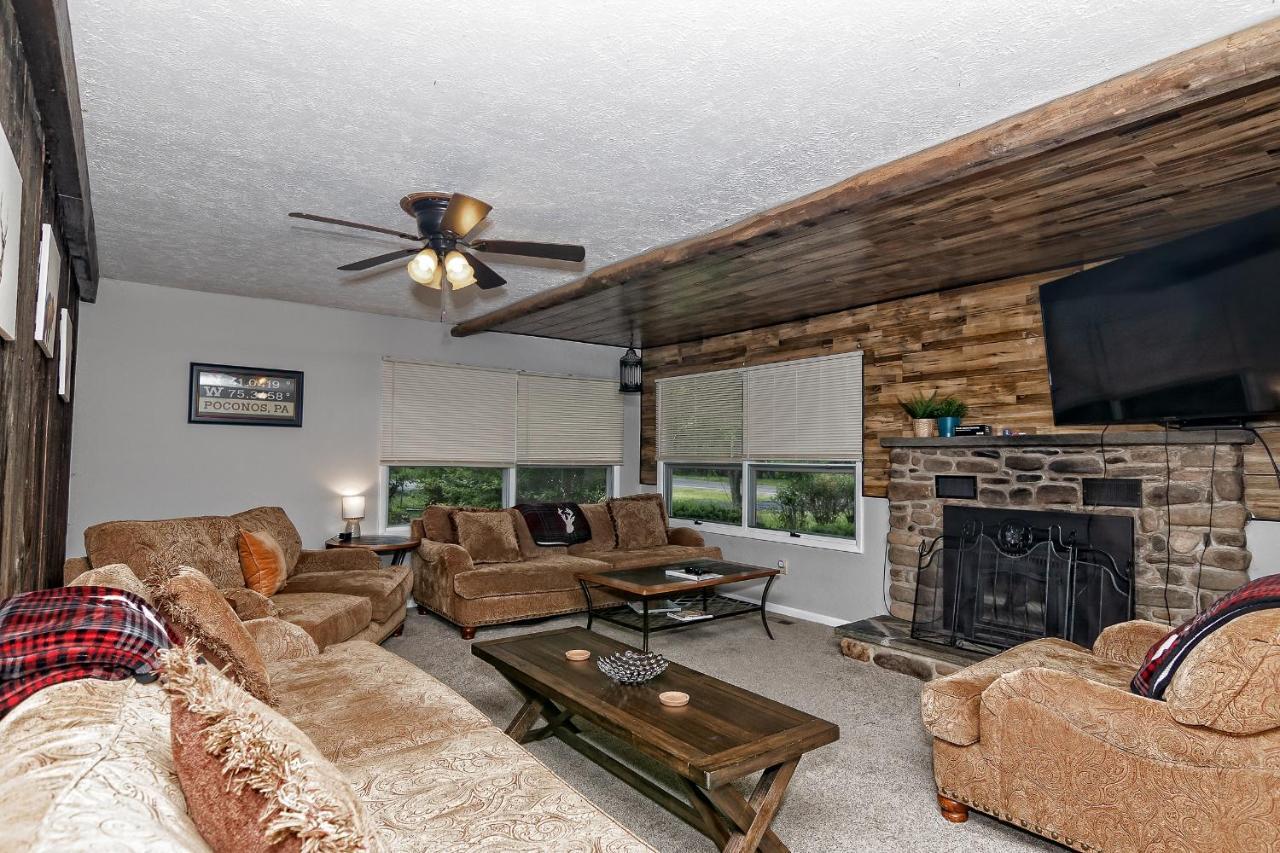 Camelback Rd Rancher- On One Acre & Near Attractions Tannersville Exterior photo