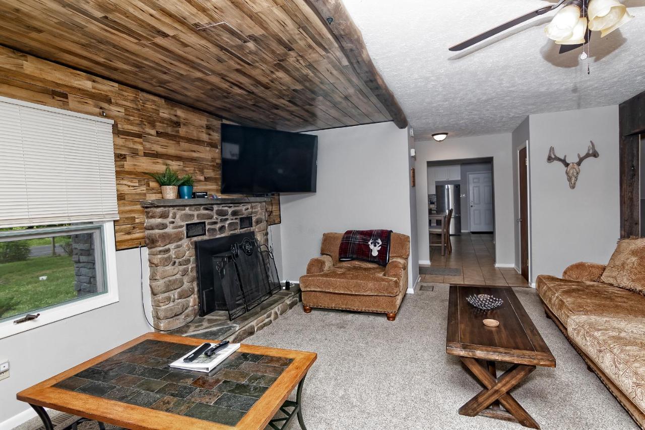 Camelback Rd Rancher- On One Acre & Near Attractions Tannersville Exterior photo